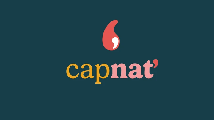 Logo CapNat' sur fond pétrole